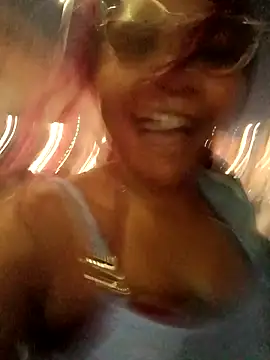 DarrkDeeva68's cam snapshot