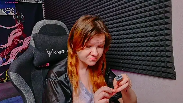 Nora_lovvvv's cam snapshot