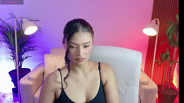 victoria___moon's web cam