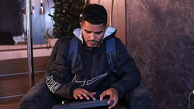 Reik_Vonn's cam snapshot