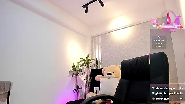 lily_cash1 live sex cam