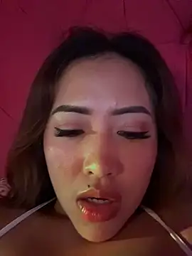 Serena_reinaa live sex cam