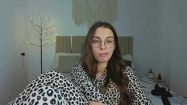 Real_cutie1's cam snapshot