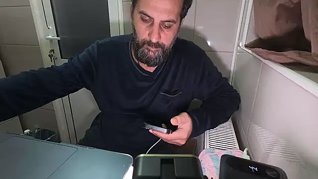 TARKAN1's cam snapshot