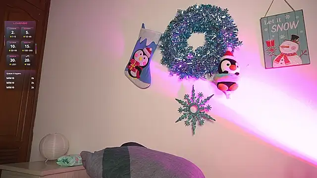 pocahotass_11's cam snapshot