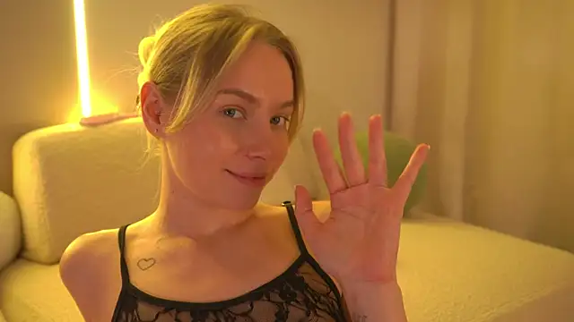 -Snowwwy- live sex cam