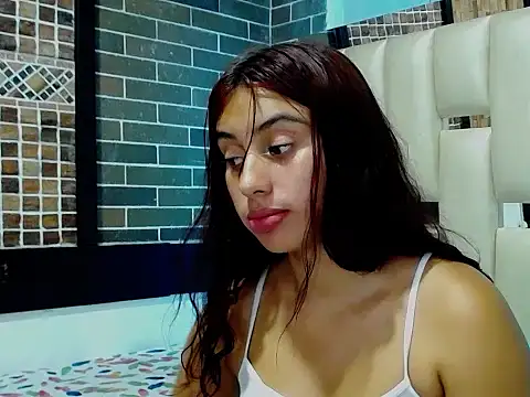 zharyt_sweet's cam snapshot