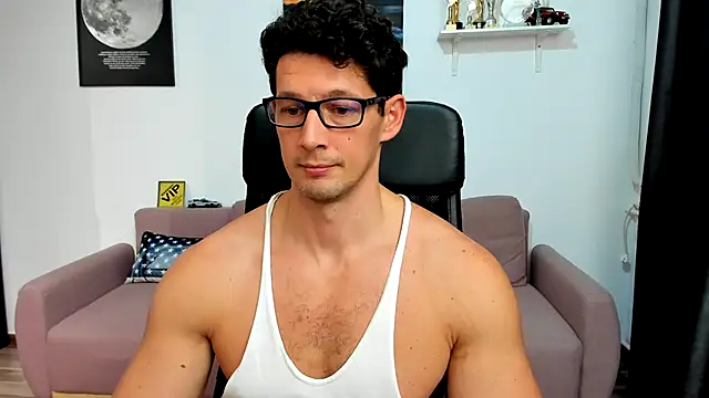 BrutusK08's cam snapshot