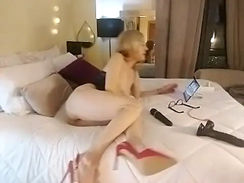 _Wiana_Your_Sexy_Neighbor's cam snapshot