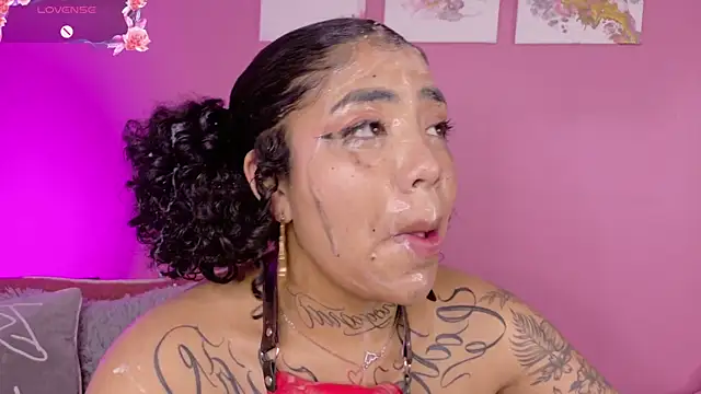 zaya_1's cam snapshot