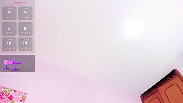 mia_celezte's cam snapshot