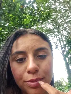 Lunaluxe1001's cam snapshot