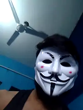 its_yonish's cam snapshot