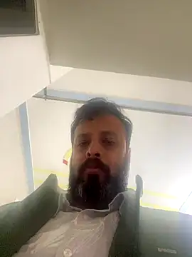 Aaditya-Fucker live sex cam