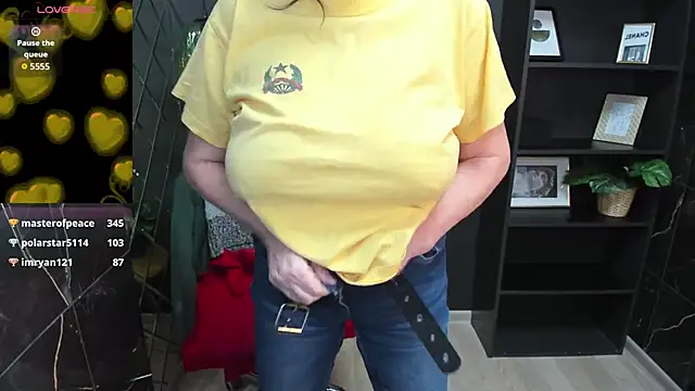 LindaPassionate's cam snapshot