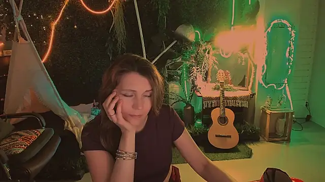 NicoleHitman's cam snapshot