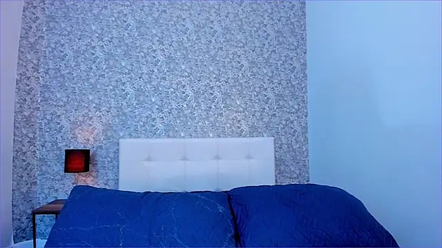 Hela_Strossner live sex cam