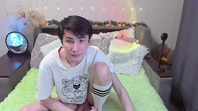 Yumi_steve's cam snapshot