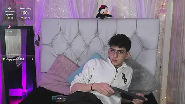 Deimon_dust's cam snapshot