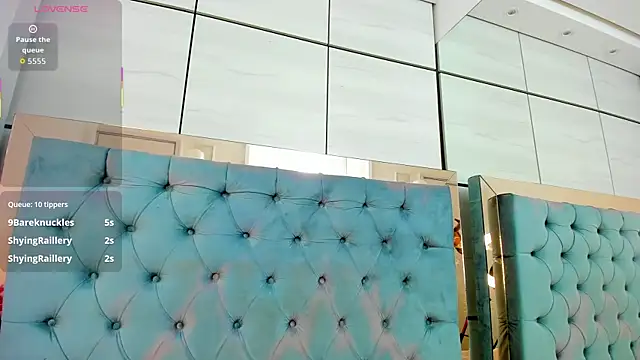 pocahontas_pow's cam snapshot