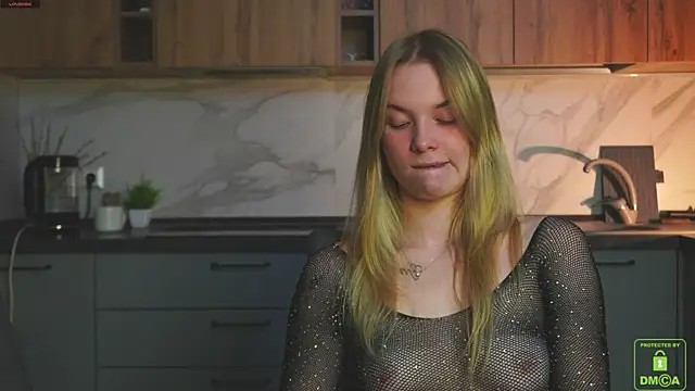 ChristyMarshall live sex cam