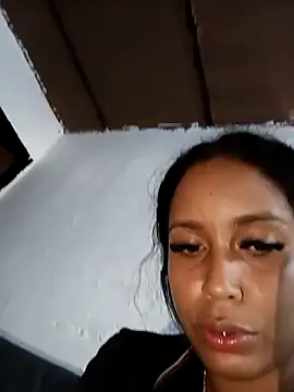 Fernanda30's cam snapshot