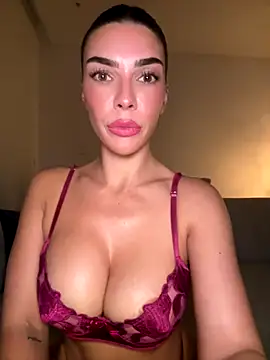 krissiswrld- live sex cam