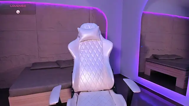 HannahMontgomery's web cam