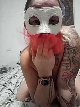 Trivia_magic's cam snapshot