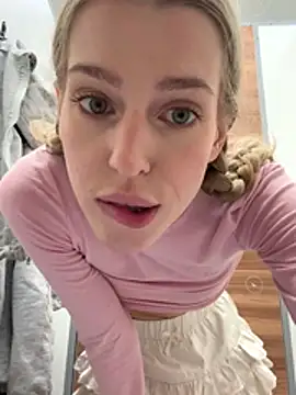 kira_mia live sex cam