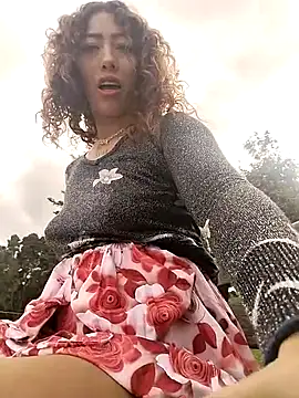 roxyrougee live sex cam