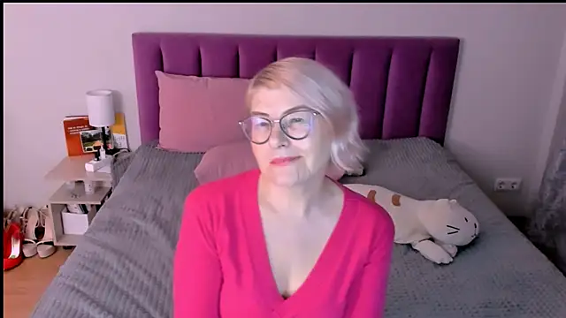 sabrinamacmarren's cam snapshot