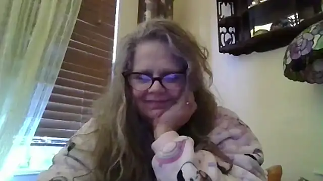 DestineeLoverGirl's cam snapshot