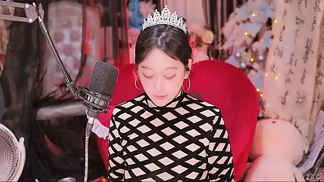 Missy_Nana21's cam snapshot