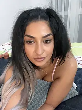 Mia_spicyy's cam snapshot