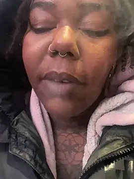 Goddess_Nafeesha's cam snapshot