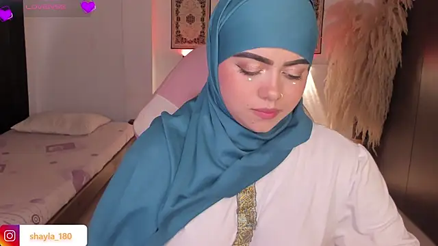 shayla_18 live sex cam