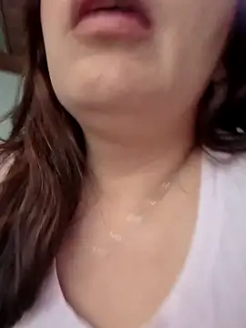 seherlatin's cam snapshot