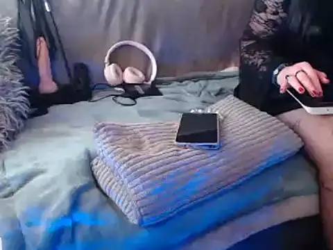 GoddessMonicaNylon's cam snapshot