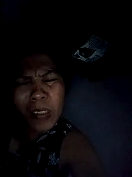 TropicalFlower's cam snapshot