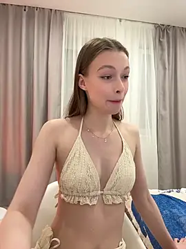 FriendlyFire_18's cam snapshot