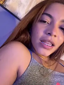 AkiraY10's cam snapshot