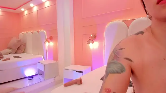 paulina_zuarez's cam snapshot