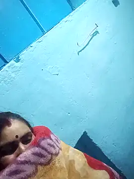 Chinki_pande's cam snapshot