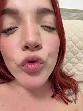 Daddyslut2_0 live sex cam