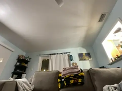 Hatgirl69 live sex cam