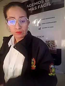 Valentina--1 live sex cam