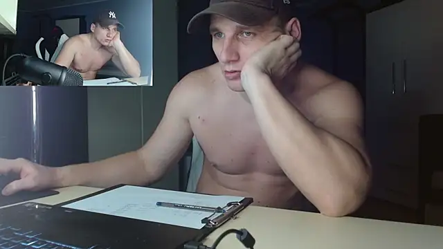 Poliglotjoe1's cam snapshot