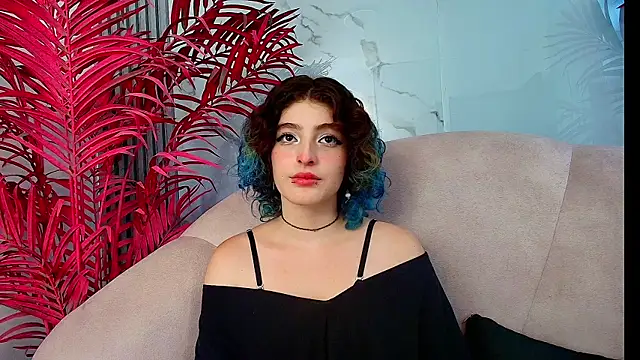 EvaHalsey's cam snapshot