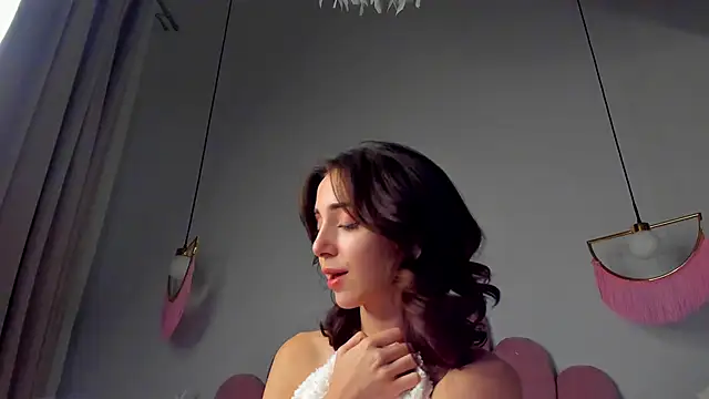 ElsaYoung live sex cam